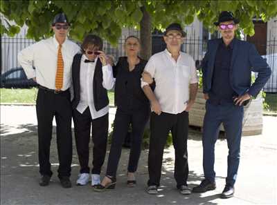 Photo groupe de musique n°727 dans le département 13 par Justmarried5tet